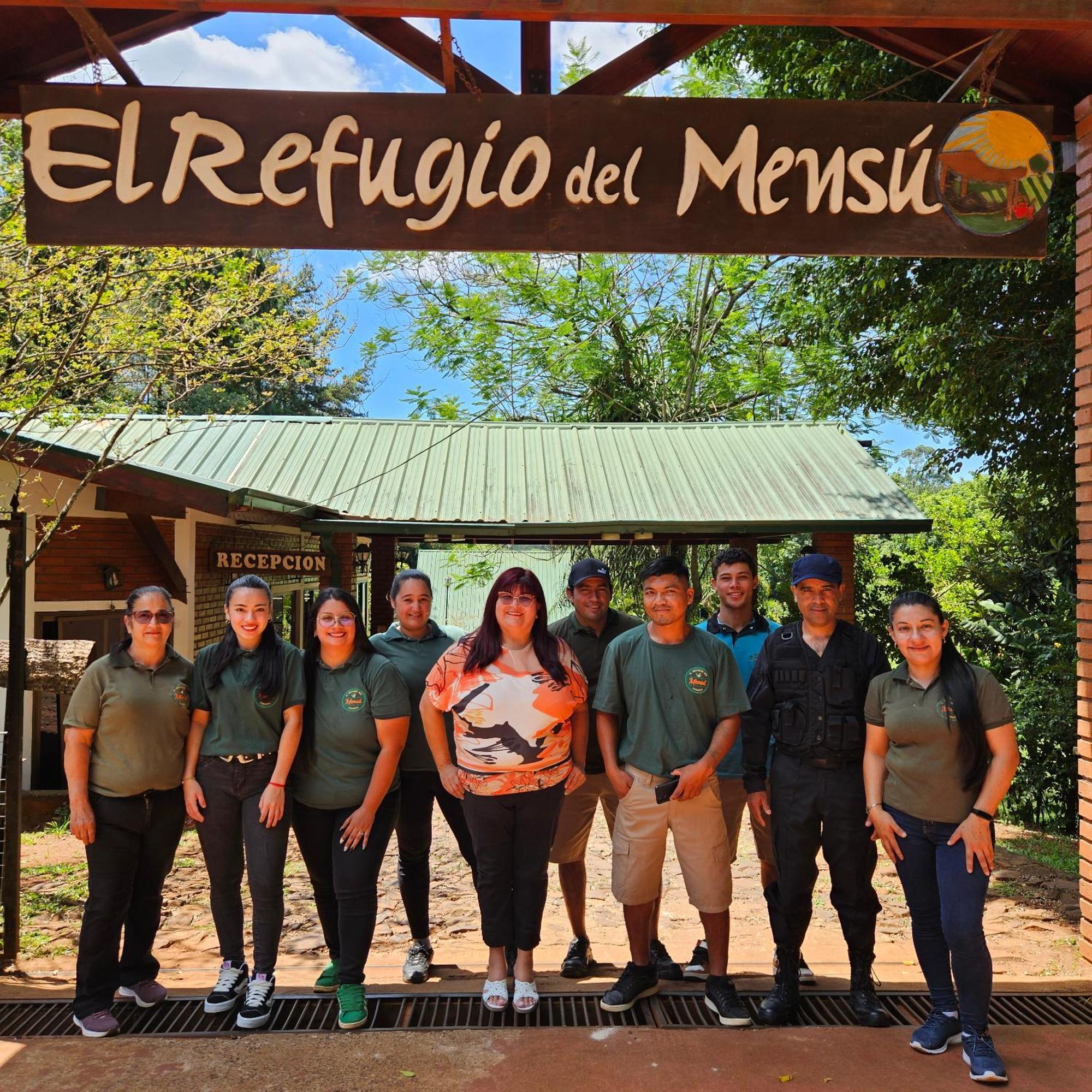 Cabanas El Refugio Del Mensu Puerto Iguazú Exteriör bild